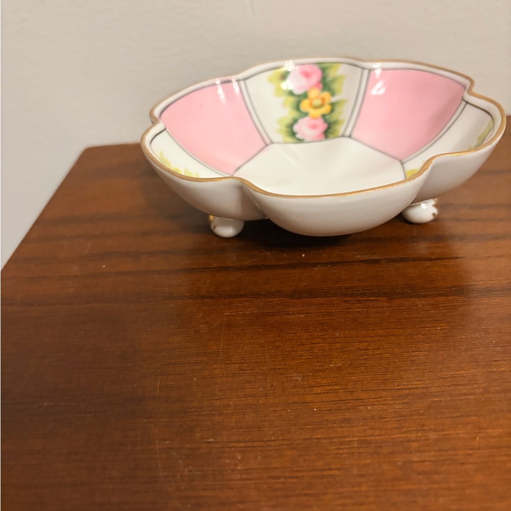Noritake Pink and White Floral Dish
